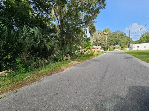 817 NW 8th St, Ocala, FL 34475