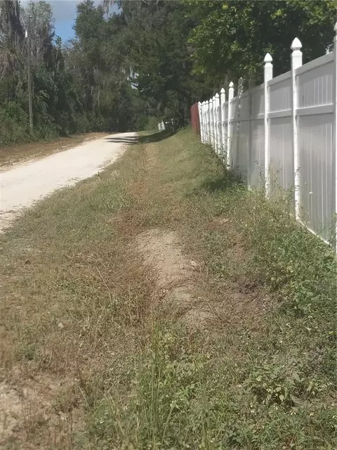 18223 SE 75th St, Micanopy, FL 32667