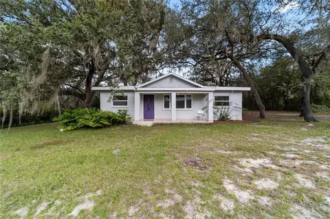 16221 NE 6th St, Silver Springs, FL 34488