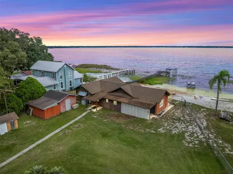 13159 SE 118th Avenue Rd, Ocklawaha, FL 32179