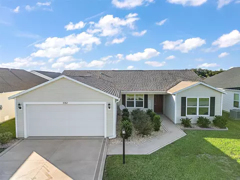 5762 Barraw Ter, The Villages, FL 32163