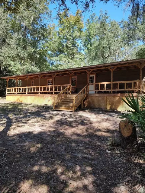 15717 NE 167th Ln, Fort Mc Coy, FL 32134