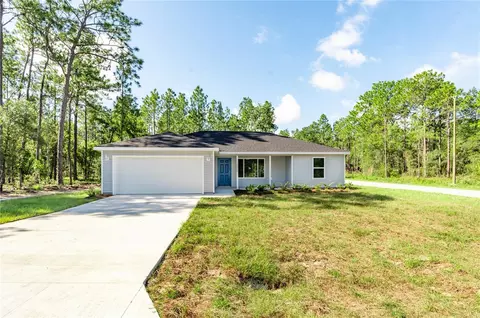16 Oak Circle Pass, Ocala, FL 34472