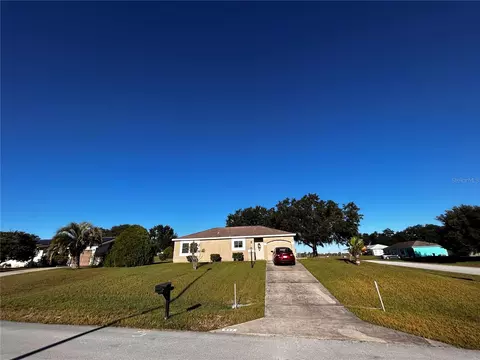 922 Hickory Rd, Ocala, FL 34472