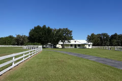 4909 SE 145th St, Summerfield, FL 34491