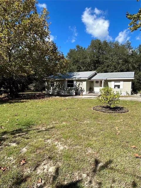 19013 Saint Benedict Dr, Dunnellon, FL 34432