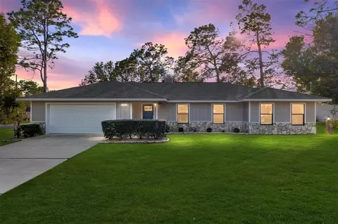 2 Fir Trail Pl, Ocala, FL 34472