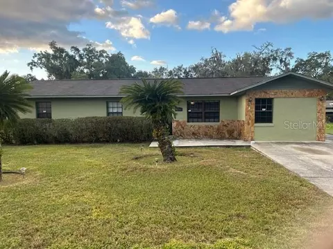 2042 SW 2nd St, Ocala, FL 34471