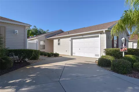 894 Orwell St, The Villages, FL 32162
