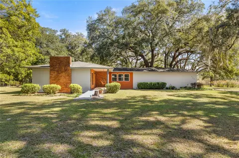 757 Pennsylvania Ave, Bronson, FL 32621