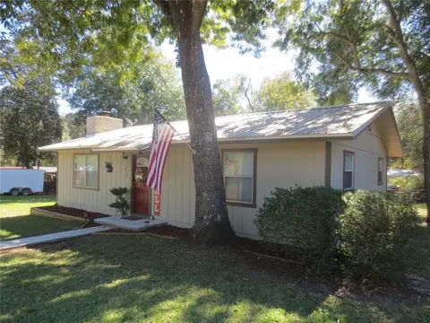 17412 NE 38th Lane Rd, Silver Springs, FL 34488