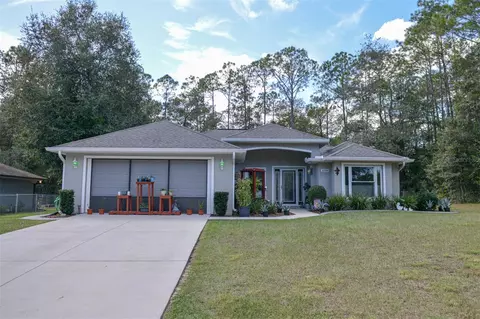 10366 N Holcomb Dr, Citrus Springs, FL 34434