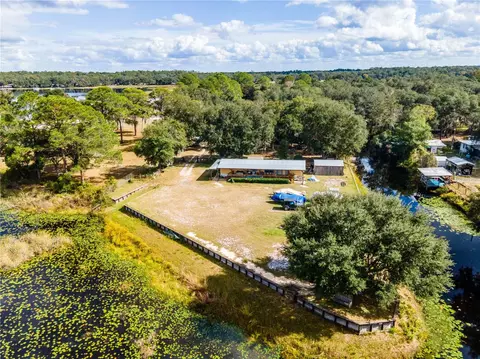24720 NE 137th Pl, Fort Mc Coy, FL 32134