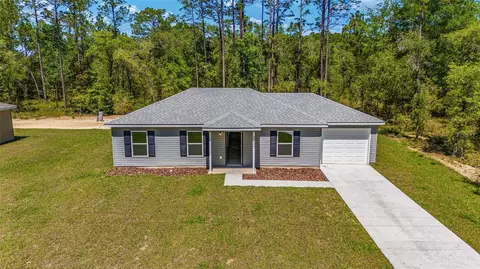 24217 NW Geranium Ave, Dunnellon, FL 34431