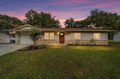 2625 NE 45th St, Ocala, FL 34479