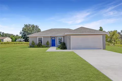 211 Guava Pass, Ocklawaha, FL 32179