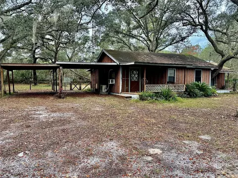 8540 NE 157th Ct, Silver Springs, FL 34488