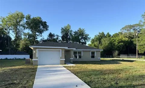 4240 SE 138th St, Summerfield, FL 34491