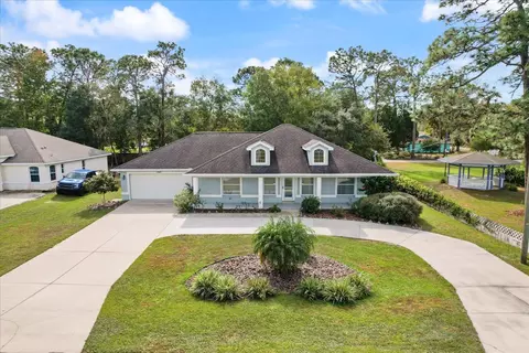 8428 W Periwinkle Ln, Homosassa, FL 34446