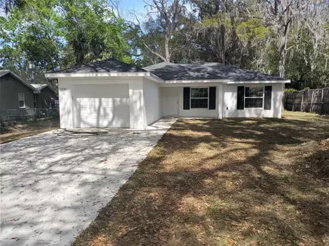 1231 NE 24th St, Ocala, FL 34470
