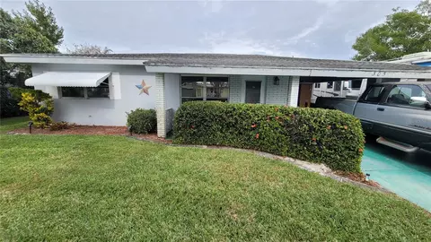 305 Swallow Ave, Sebring, FL 33870