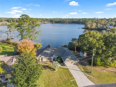 1081 NE 130th Ter, Silver Springs, FL 34488