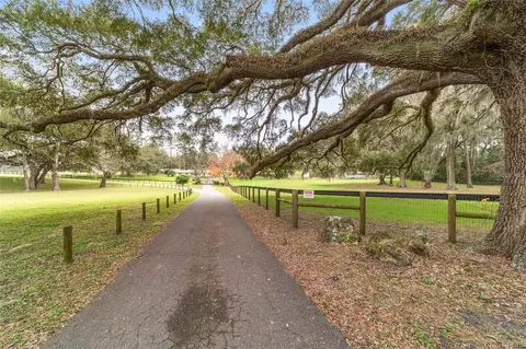 6724 NW 73 Ln, Ocala, FL 34482
