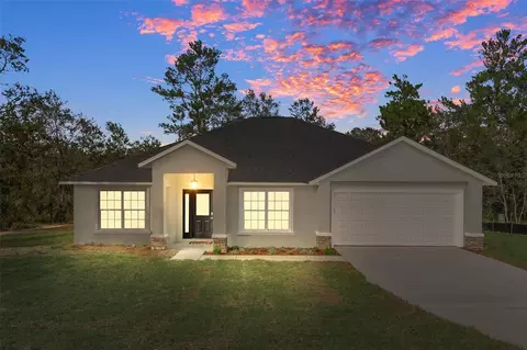 12488 Harris Hawk Rd, Weeki Wachee, FL 34614