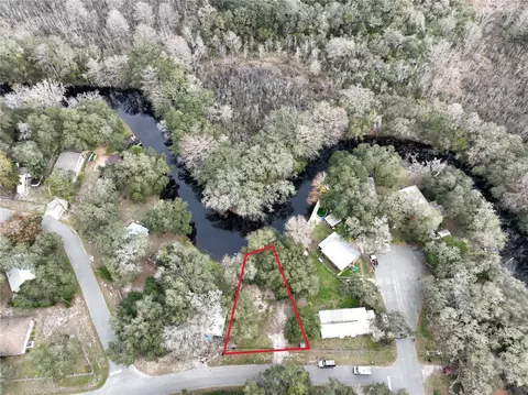6849 S Dove Dr, Floral City, FL 34436