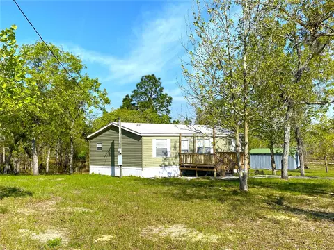 2550 SE 135th Ct, Morriston, FL 32668