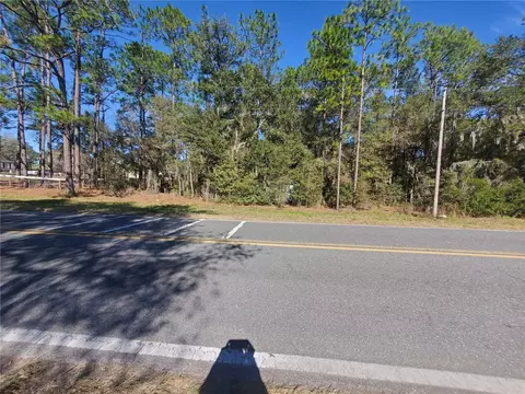 14401 SE 30th St, Morriston, FL 32668
