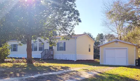 10710 NE 106 Ct, Archer, FL 32618