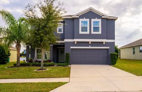 3260 Zander Dr, Grand Island, FL 32735