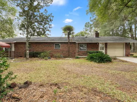 4230 NE 3rd St, Ocala, FL 34470