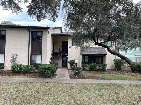 621 Midway Dr #B, Ocala, FL 34472