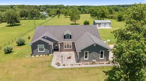 20829 SW 36th St, Dunnellon, FL 34431