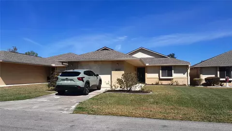 5033 SE 108th St, Belleview, FL 34420