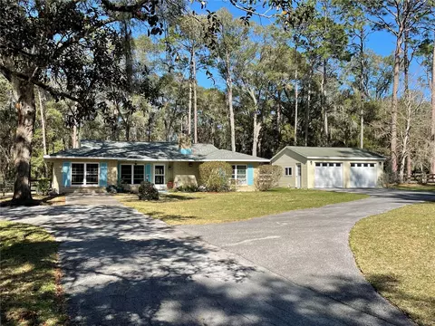 26 Carry Back Rd, Ocala, FL 34482