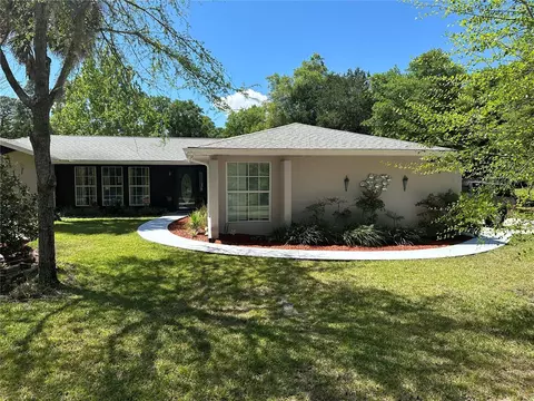 9750 SW 202nd Avenue Rd, Dunnellon, FL 34431