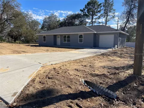 28 Elm Loop, Ocala, FL 34472