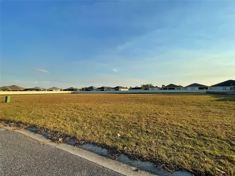 3026 Castelli Blvd, Mount Dora, FL 32757