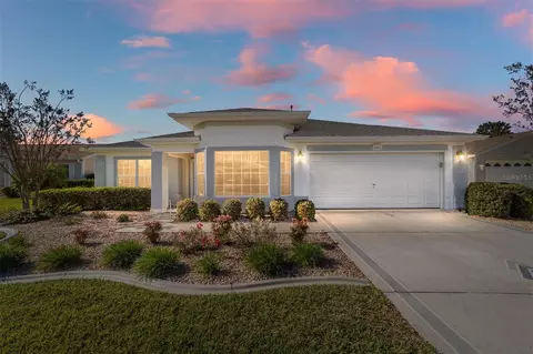 8682 SE 141st Lane Rd, Summerfield, FL 34491