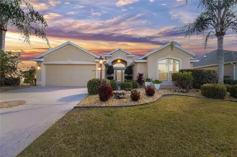1952 Ethanwood Ave, The Villages, FL 32162