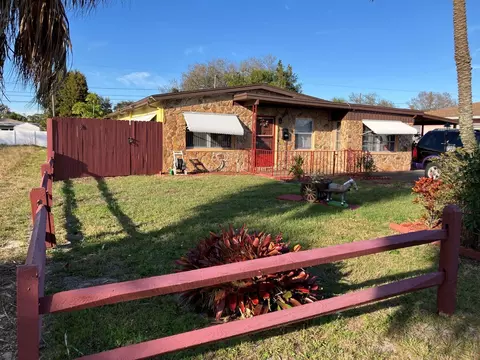 7301 36th Ave N, Saint Petersburg, FL 33710