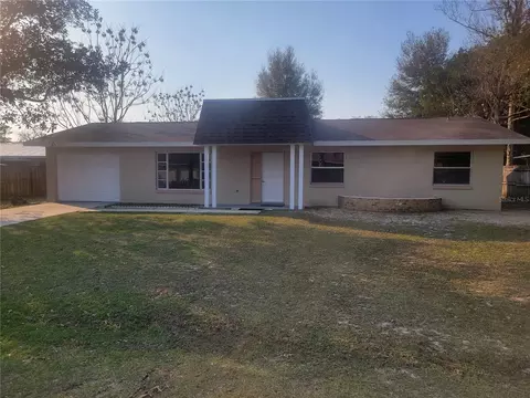 417 Bahia Trak, Ocala, FL 34472