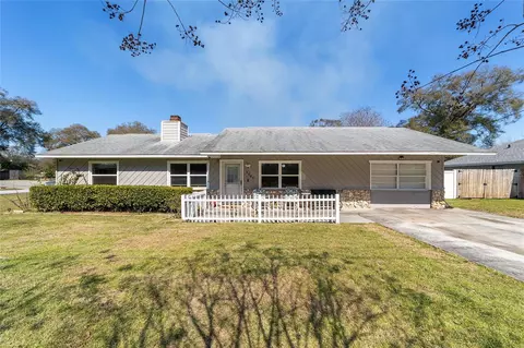 3305 NE 44th Pl, Ocala, FL 34479