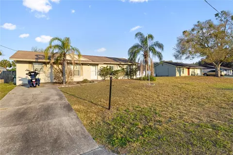 1215 Padgett Cir, Lady Lake, FL 32159