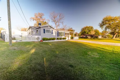 15181 NE 248th Avenue Rd, Salt Springs, FL 32134