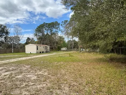 11810 SE Hwy 464, Ocklawaha, FL 32179