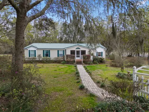1990 SE 111 Ct, Morriston, FL 32668